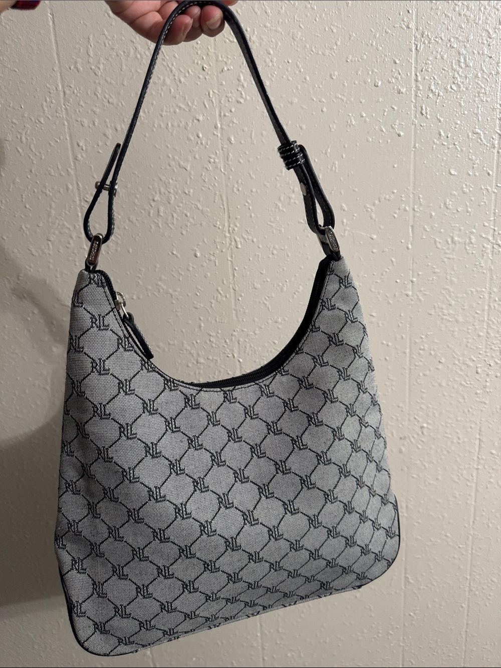 Ralph Lauren Gray Monogram Shoulder Bag with Black Trim - Picture 10 of 16